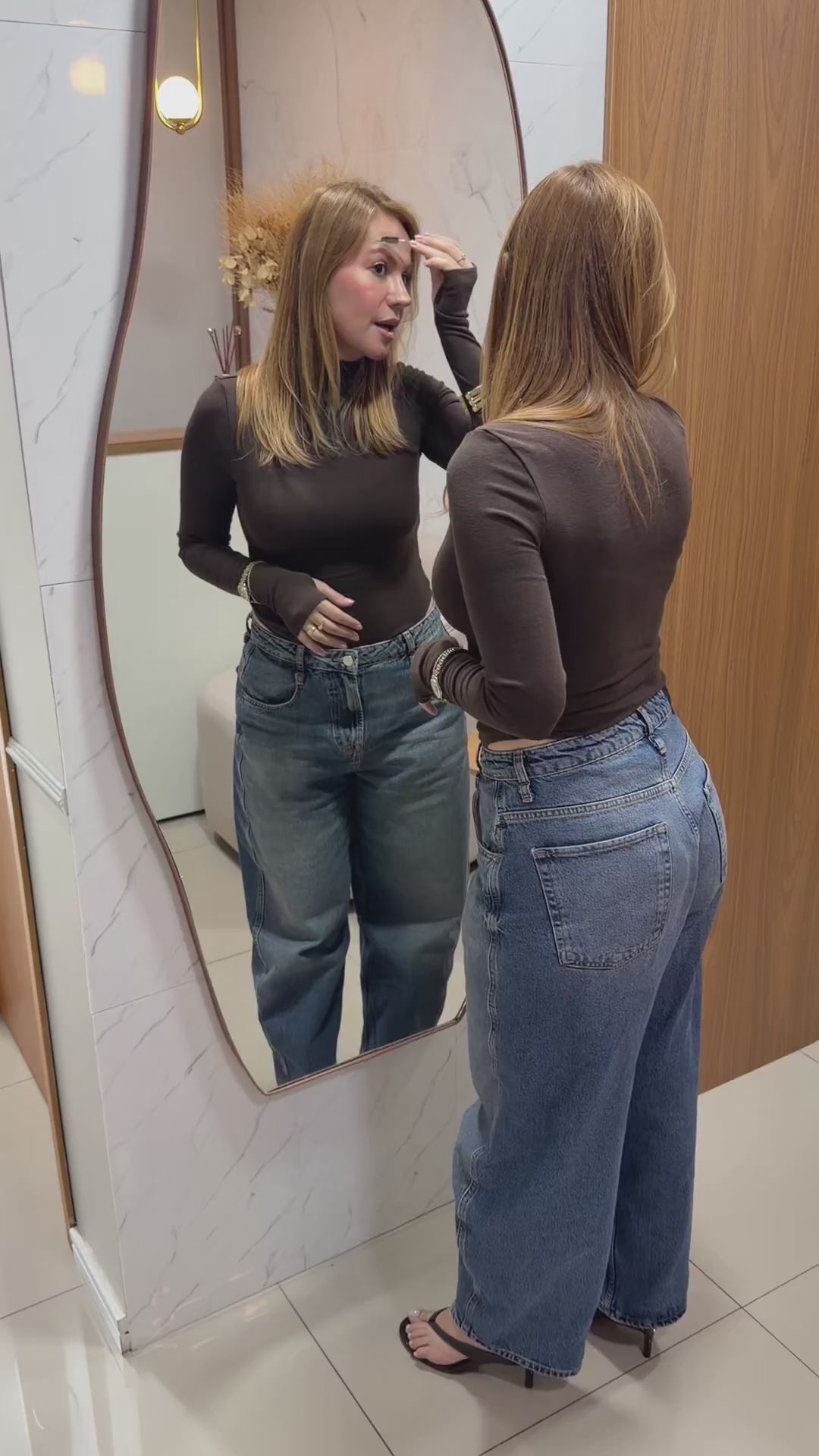 Carregar vídeo: 